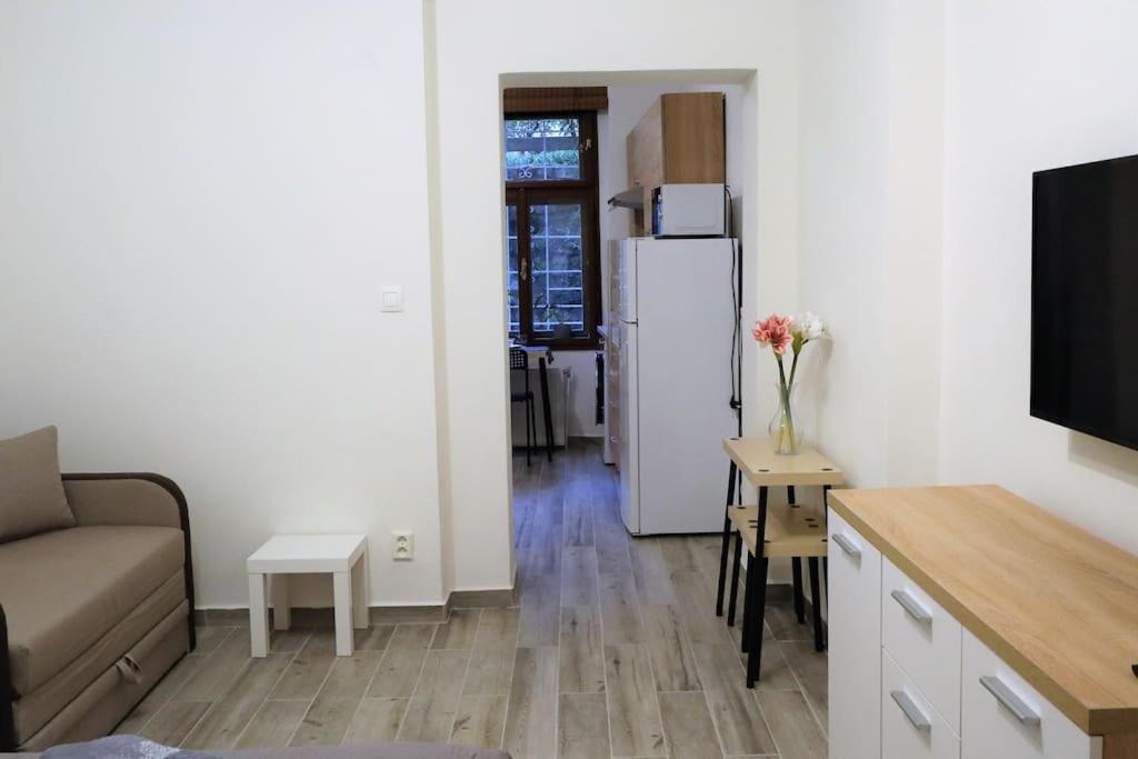 Ferienwohnung Apartman Vishegrad Karlsbad Exterior foto